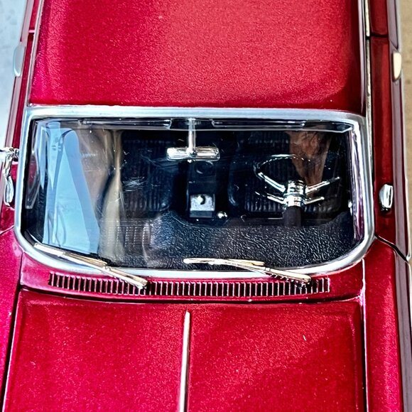 1964 Chevrolet Johnny Lightning Impala Diecast Model Car 1:24 Scale Vintage Maro - Picture 13 of 13